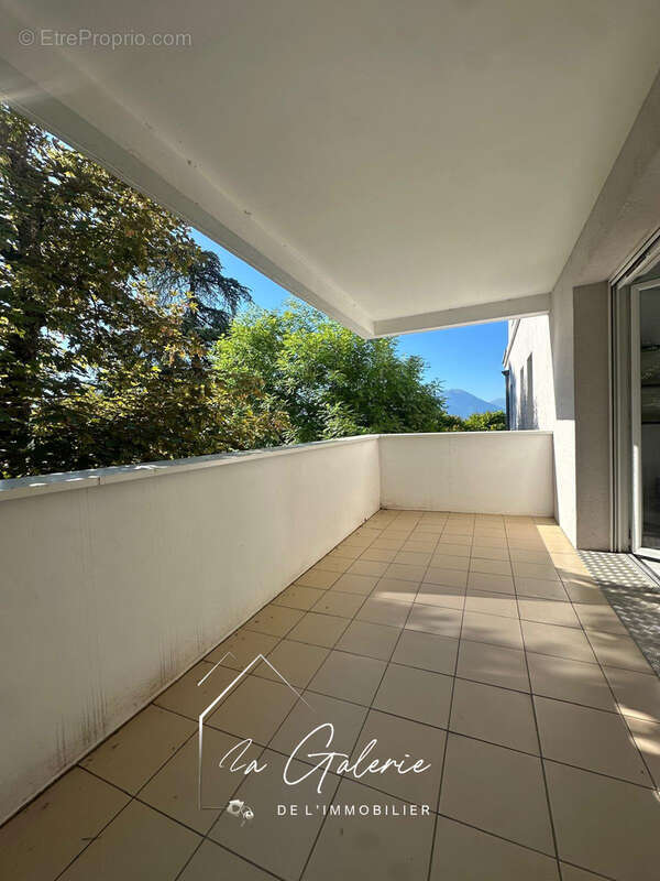 Appartement à CLAIX