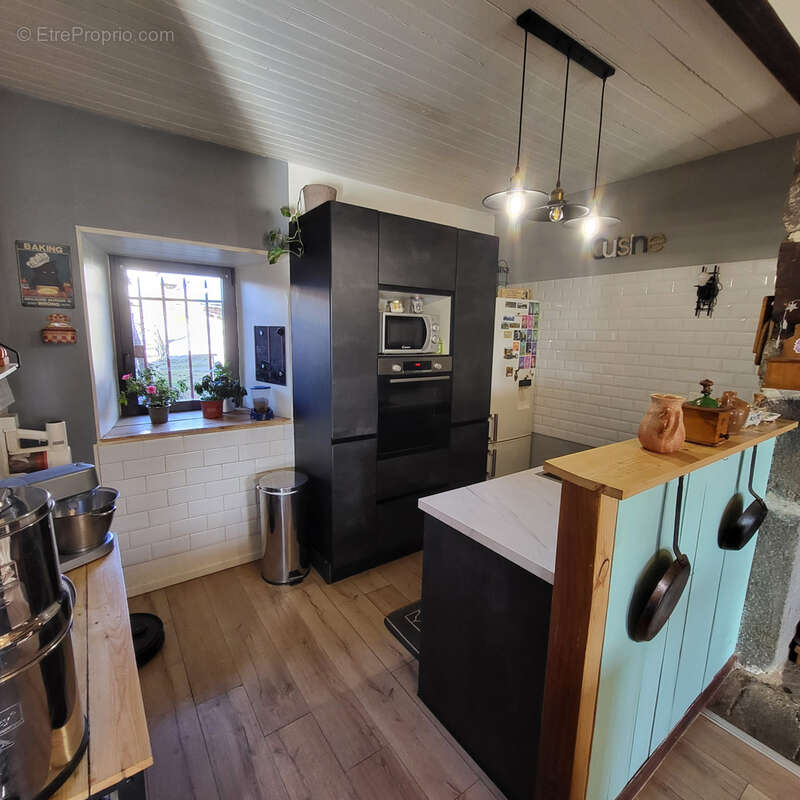 Maison à SAINT-SATURNIN