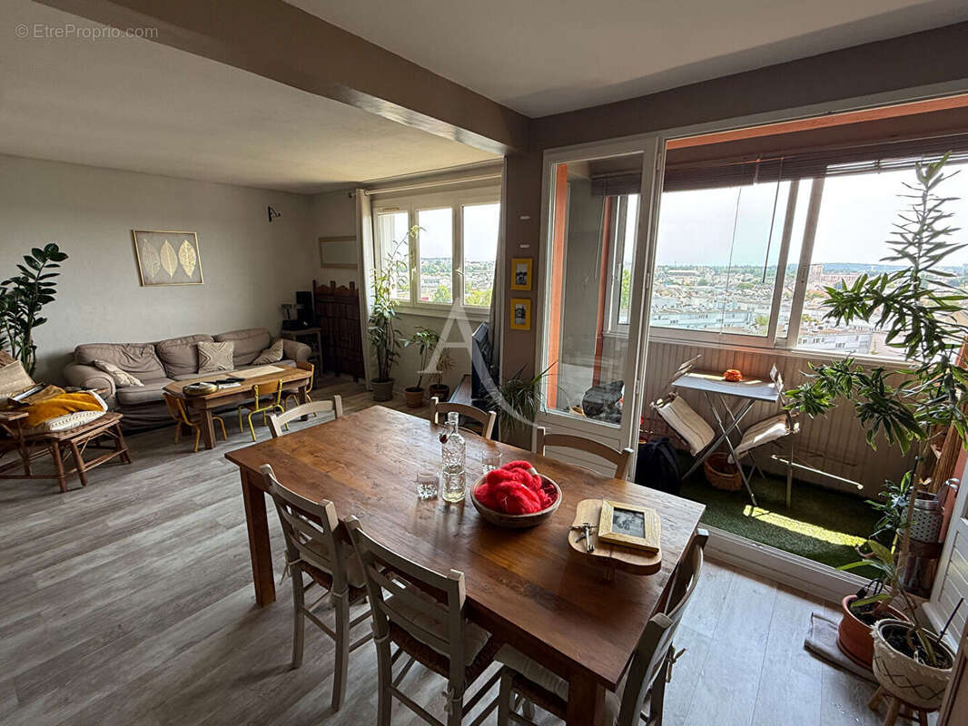 Saint-pavin - 54.97m² - cave - photo 4