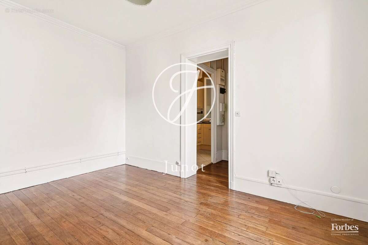 Appartement à VERSAILLES