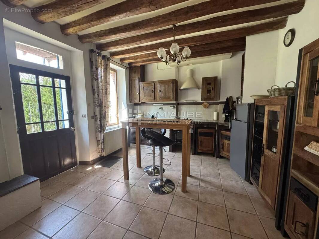 Maison à NOGENT-SUR-SEINE