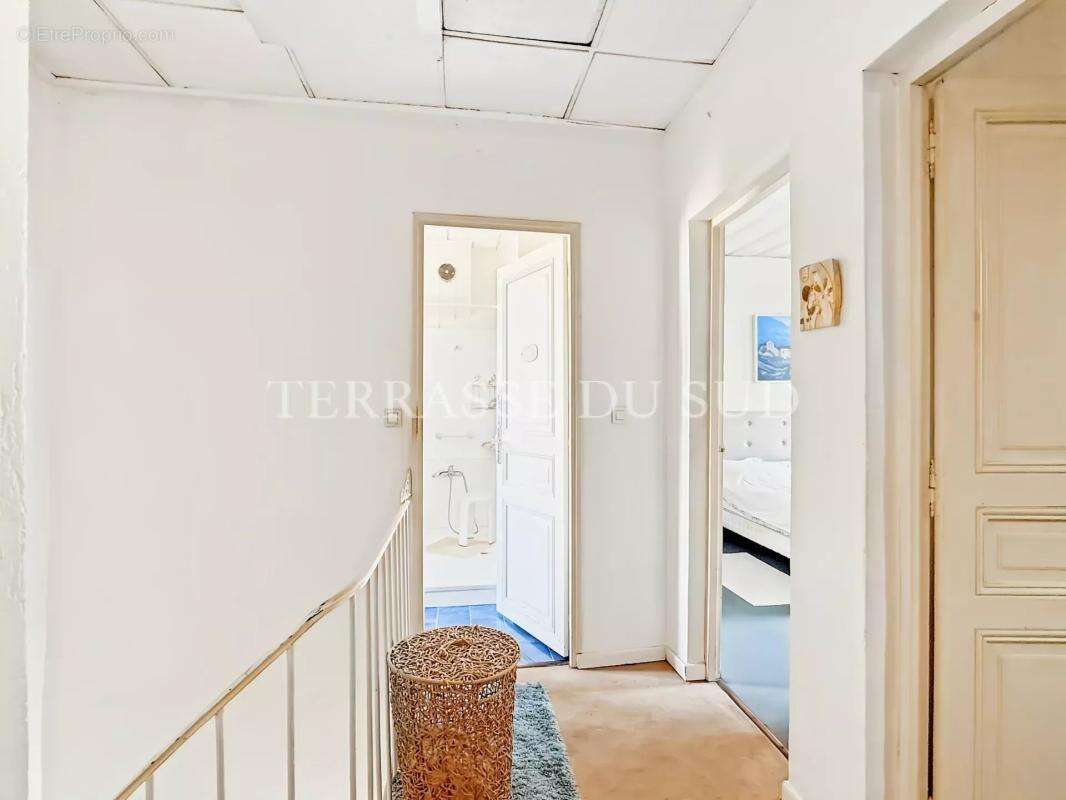 Maison à MARSEILLE-5E