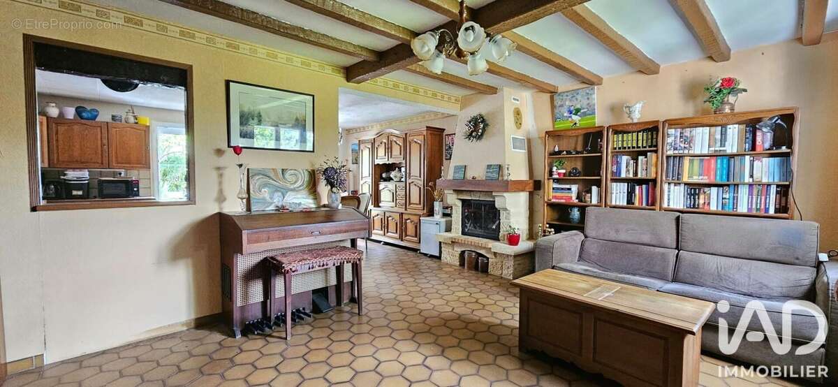 Photo 2 - Maison à BOUFFEMONT