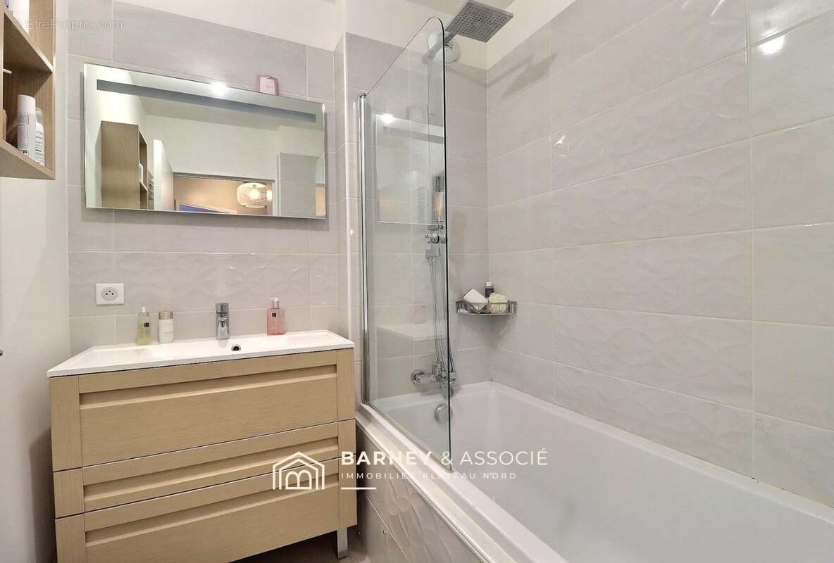 Appartement à BOIS-GUILLAUME