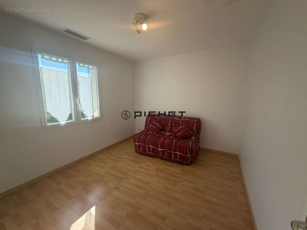 Maison à SAINT-MEDARD-EN-JALLES