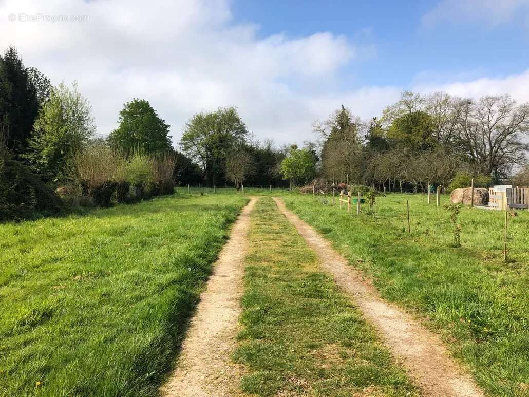 Maison à MONTCHEVREL