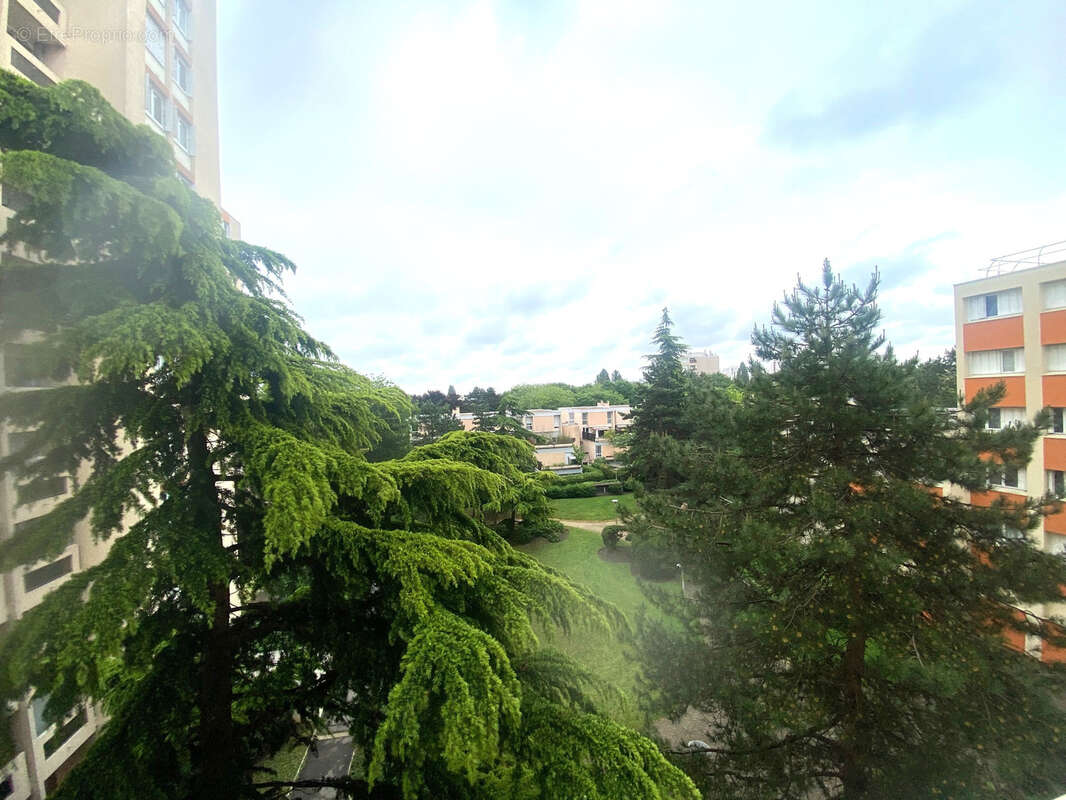 Appartement à EPINAY-SUR-SEINE