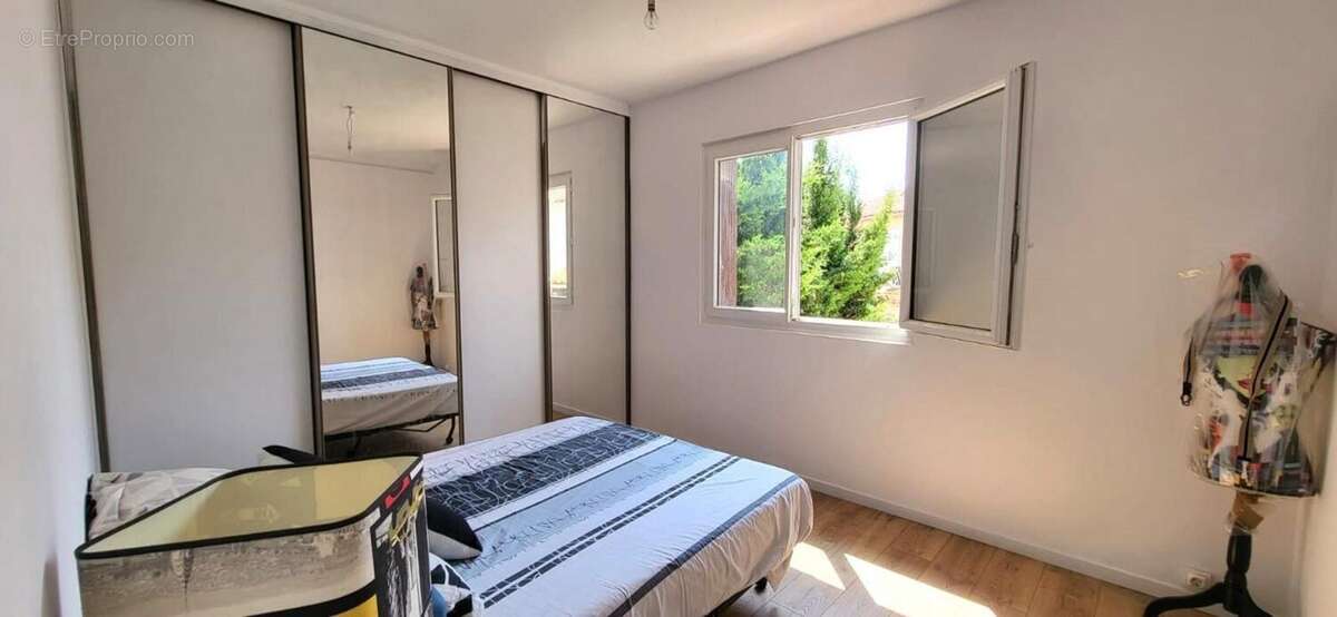 Appartement à SAINT-ESTEVE