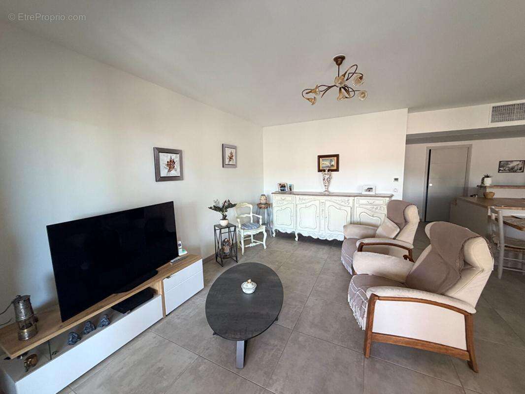 Appartement  5 pièce(s) 98.71 m2       DEUX  GRANDE TERRASSE  + GARAGE - photo 7