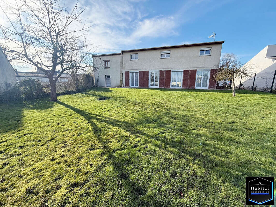 Maison à OTHIS