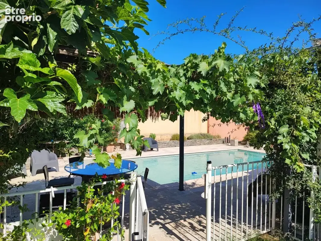Villa plain-pied avec piscine à Gonfaron - photo 6