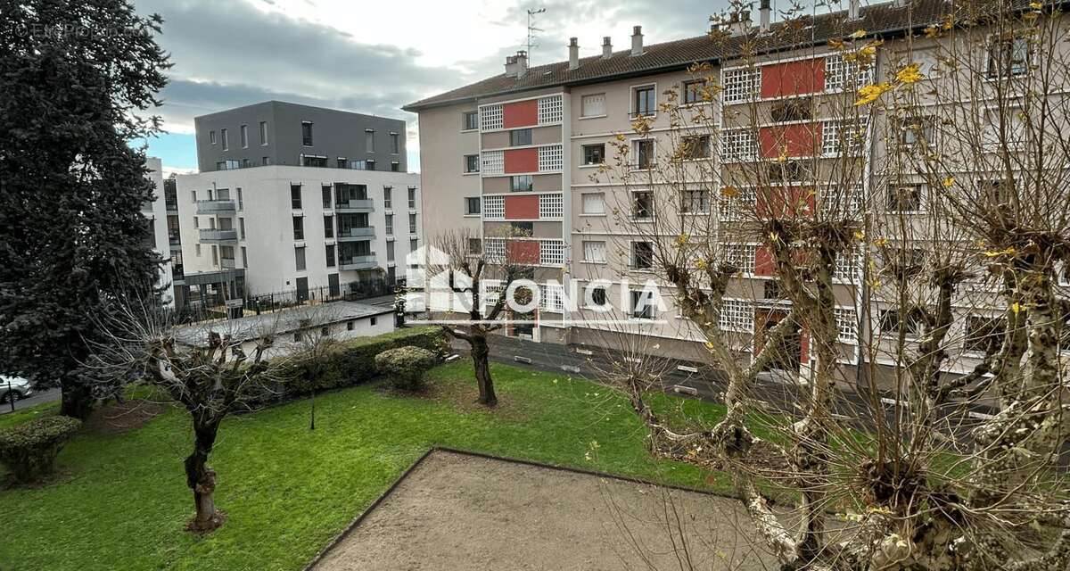 Appartement à VILLEURBANNE