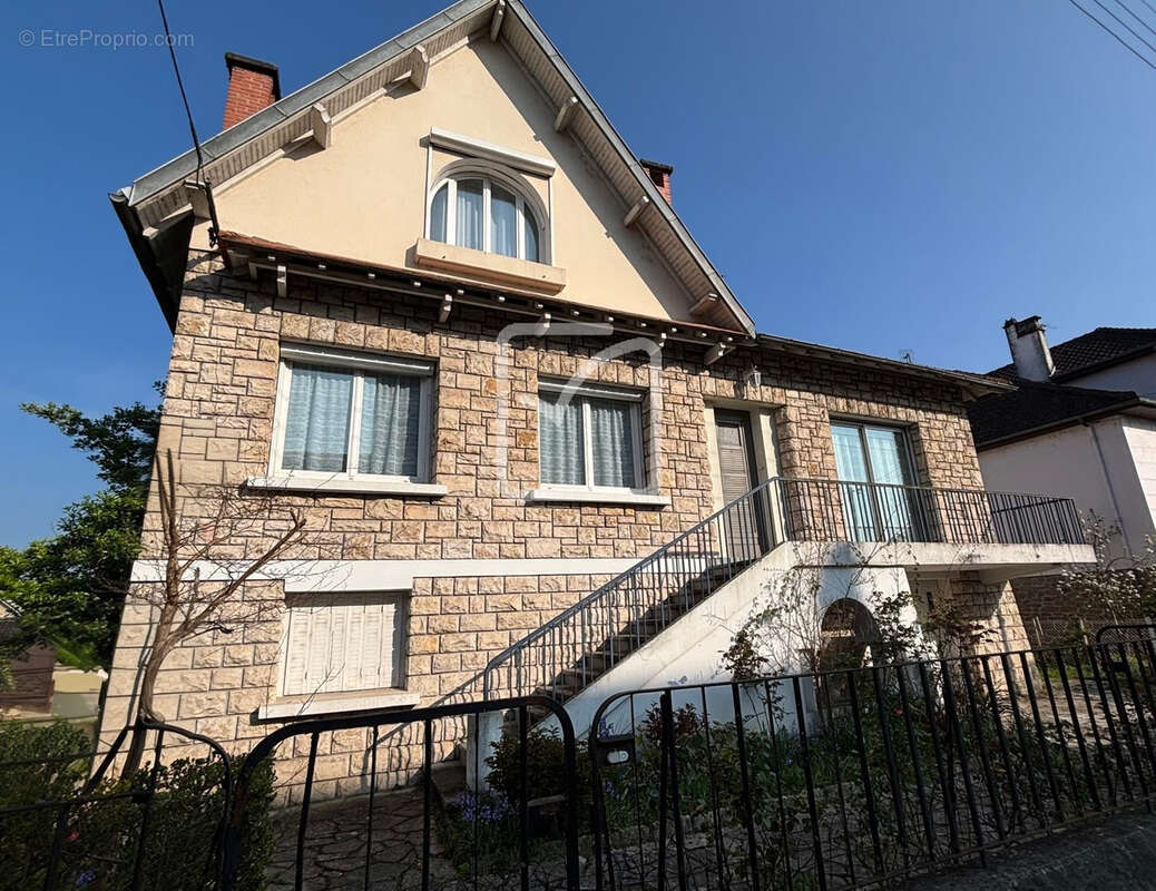 Maison à BRIVE-LA-GAILLARDE