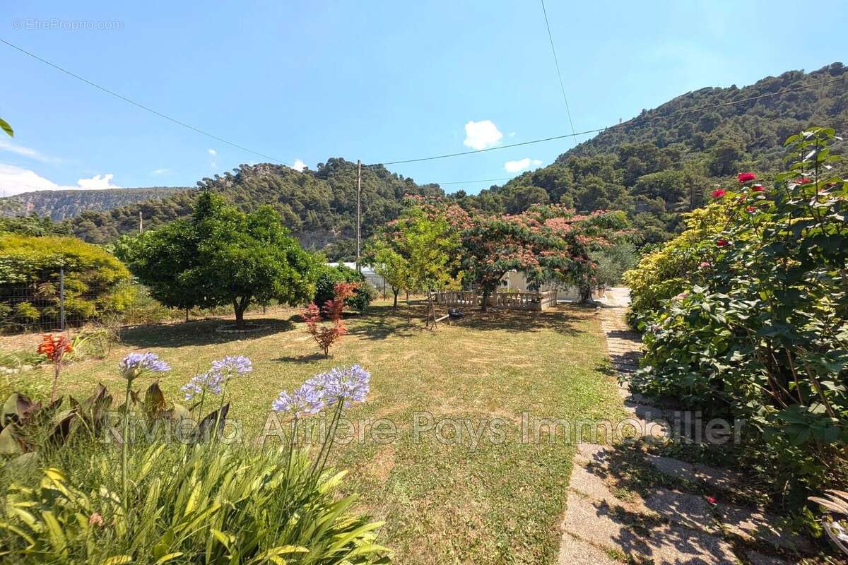 Maison 198 m² à Saint-Martin-Du-Var  - photo 6