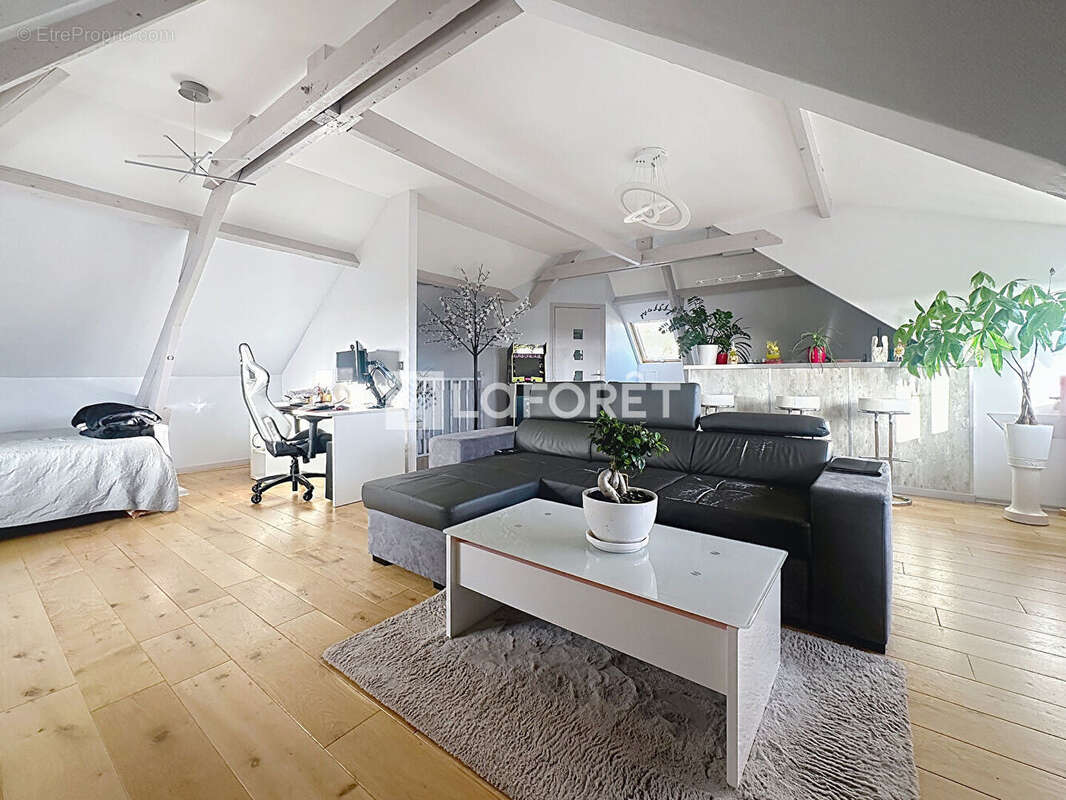 Maison à CHAMPIGNY-SUR-MARNE