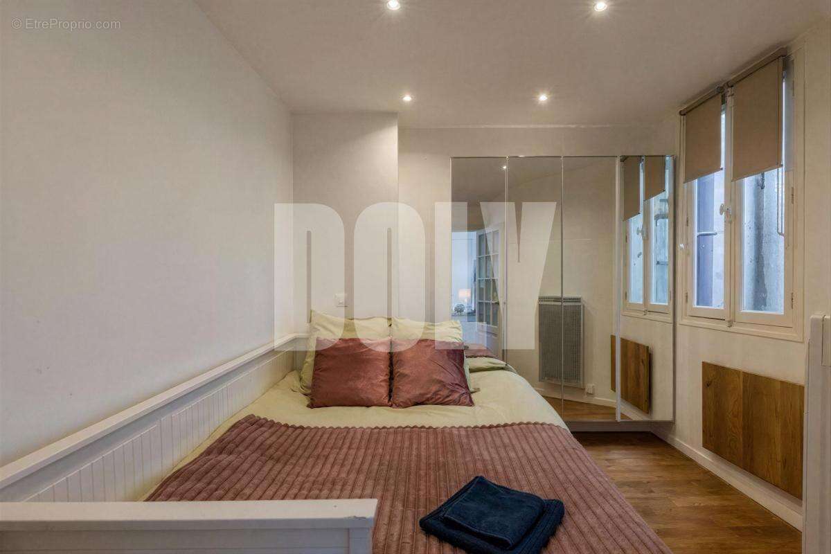 Appartement à PARIS-4E