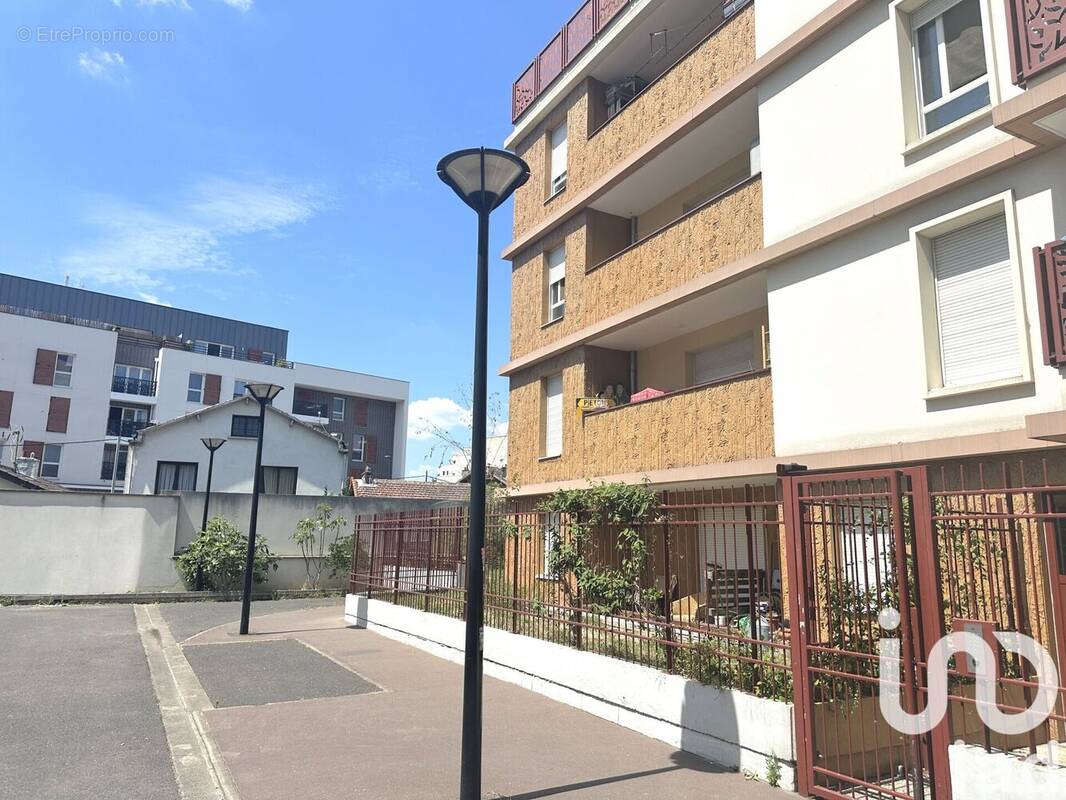 Photo 1 - Appartement à AUBERVILLIERS