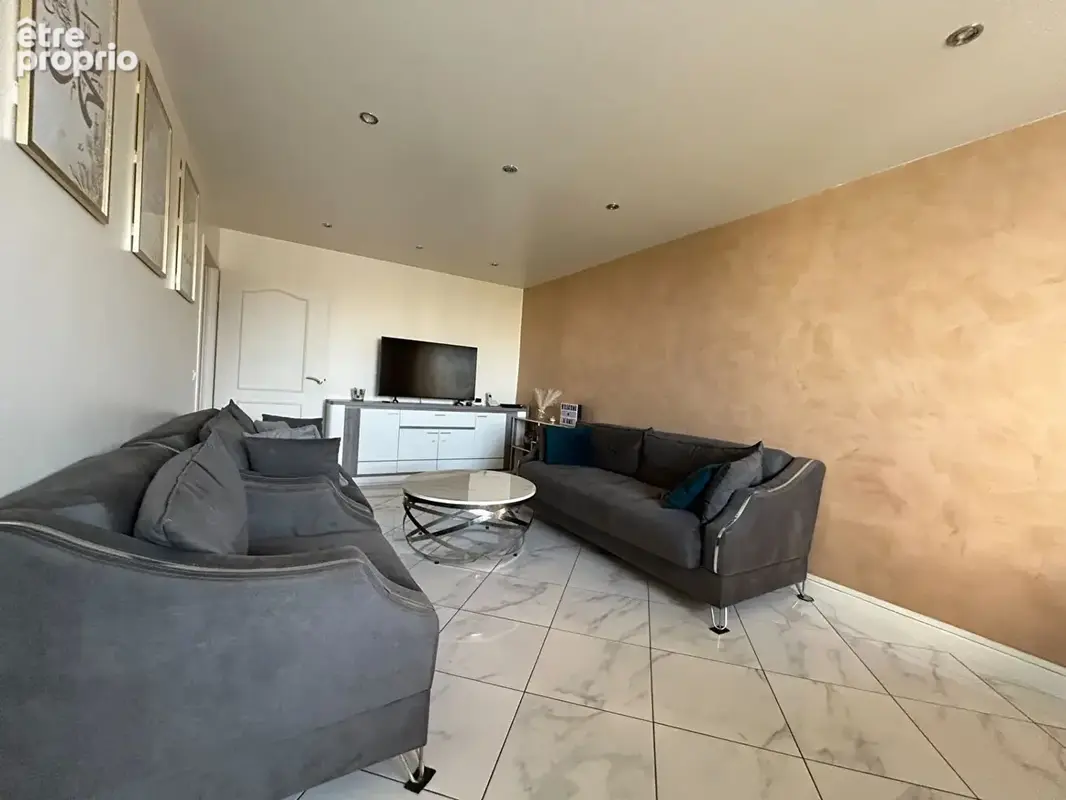 Appartement Lyon 4 pièce(s) 81.13 m2 - photo 4