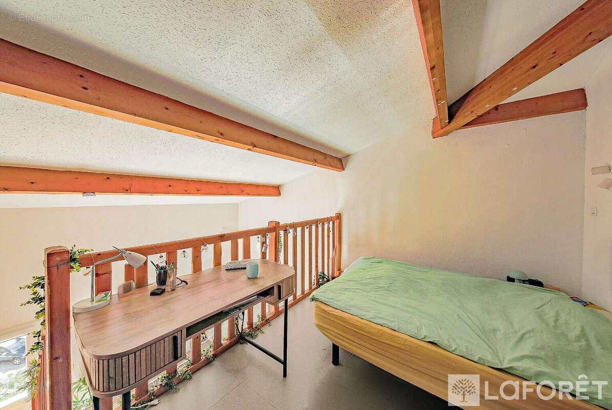 T2 mezzanine - corte - residence privee - photo 3
