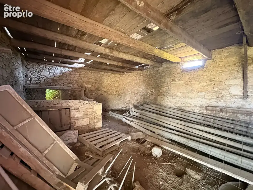 Ferme à restaurer entièrement - Lapalud - 440m² - photo 10