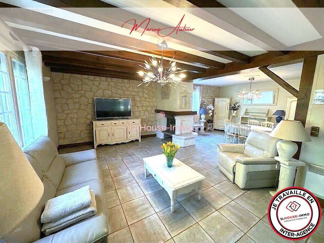 Maison à VOUNEUIL-SOUS-BIARD