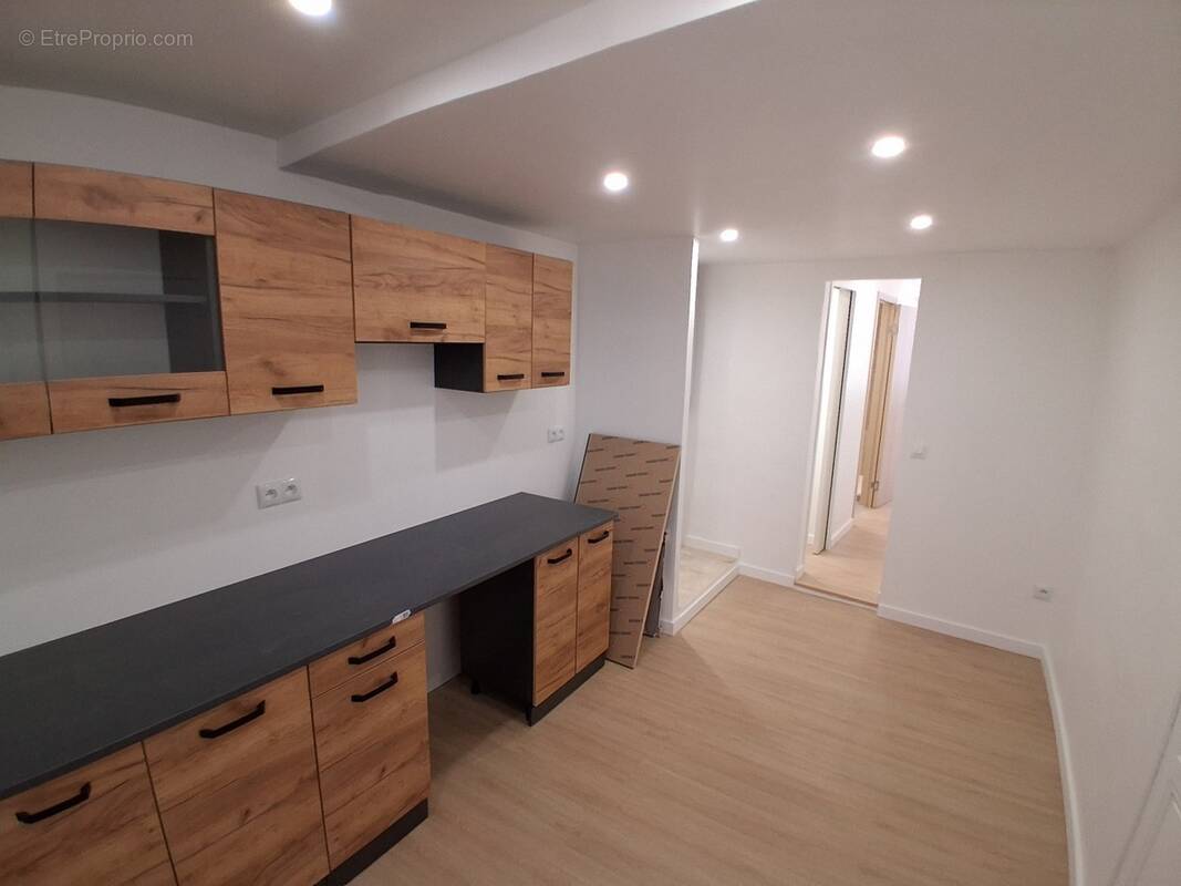 Appartement à AUBAGNE