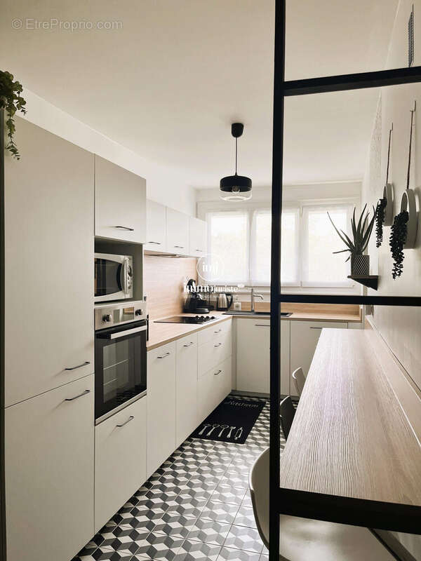 Appartement 109 m² à Limoges  - photo 5