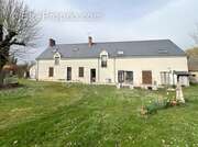 Maison à POULAINES