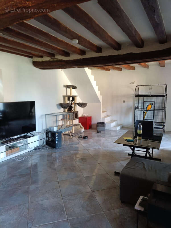 Maison à GENOUILLY