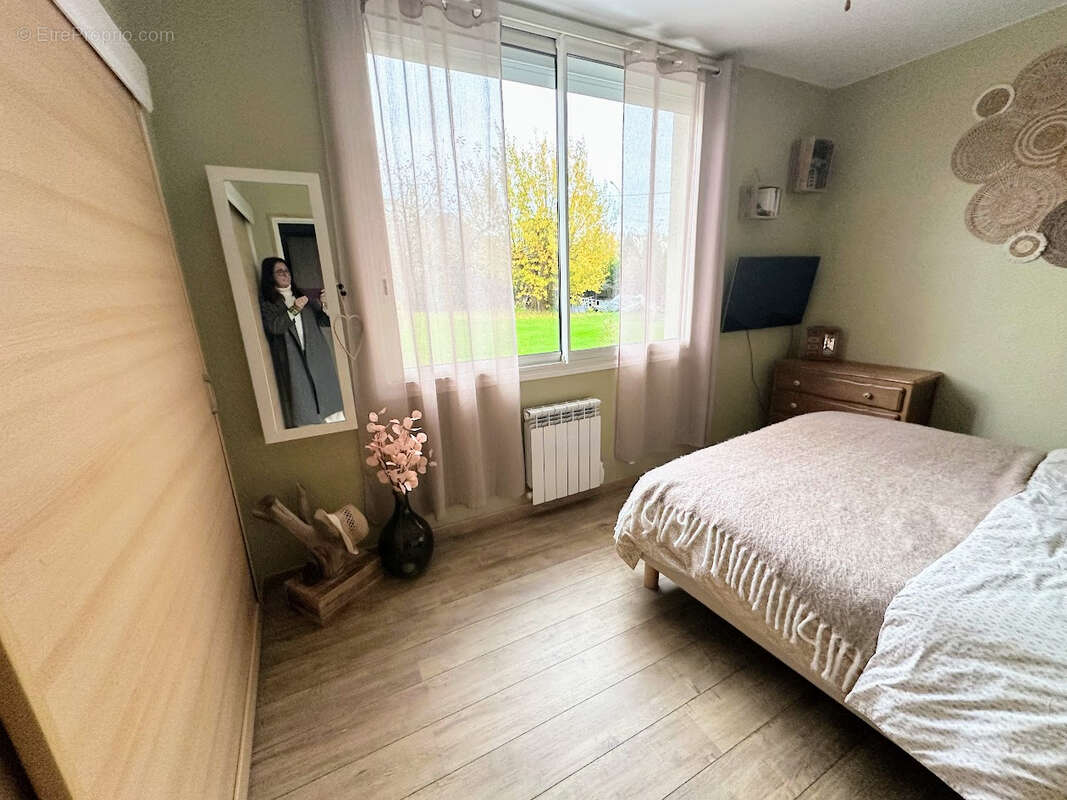 Maison à LA FEUILLIE