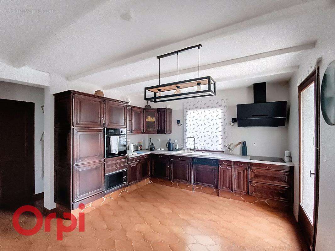 Maison à SIX-FOURS-LES-PLAGES