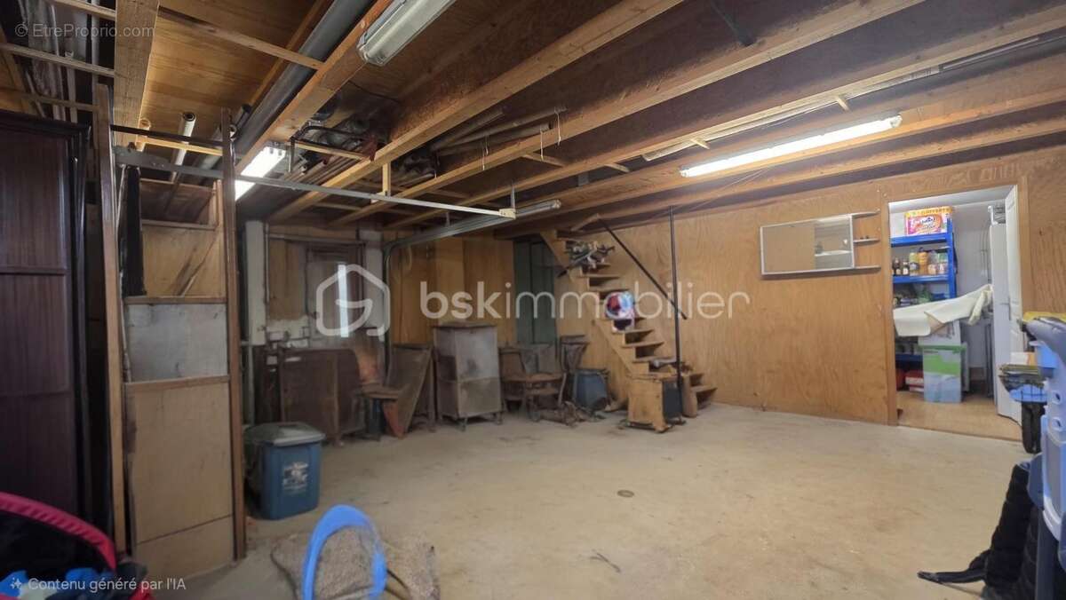 Maison spacieuse de 2019, lumineuse, quatre chambres, bureau, garage, grand terrain agricole - photo 21