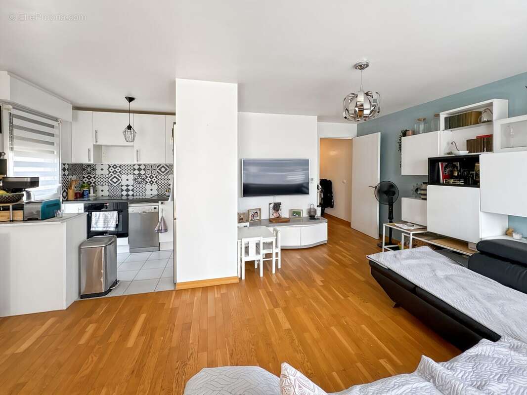 Appartement à COLOMBES