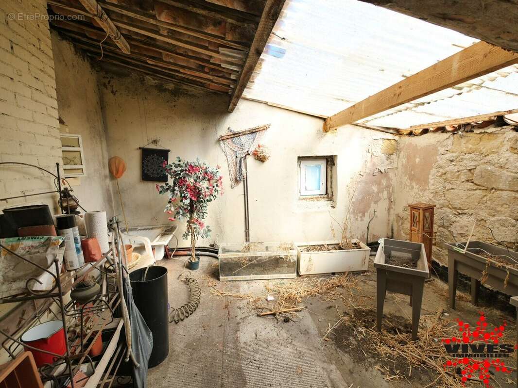 RARE À SERVIAN  Maison de caractère de 235 m² habitables  529 m² utiles  Fort potentiel ! - photo 14