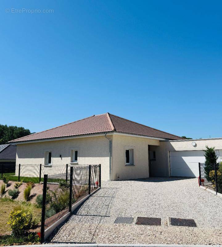 Maison à DEVECEY