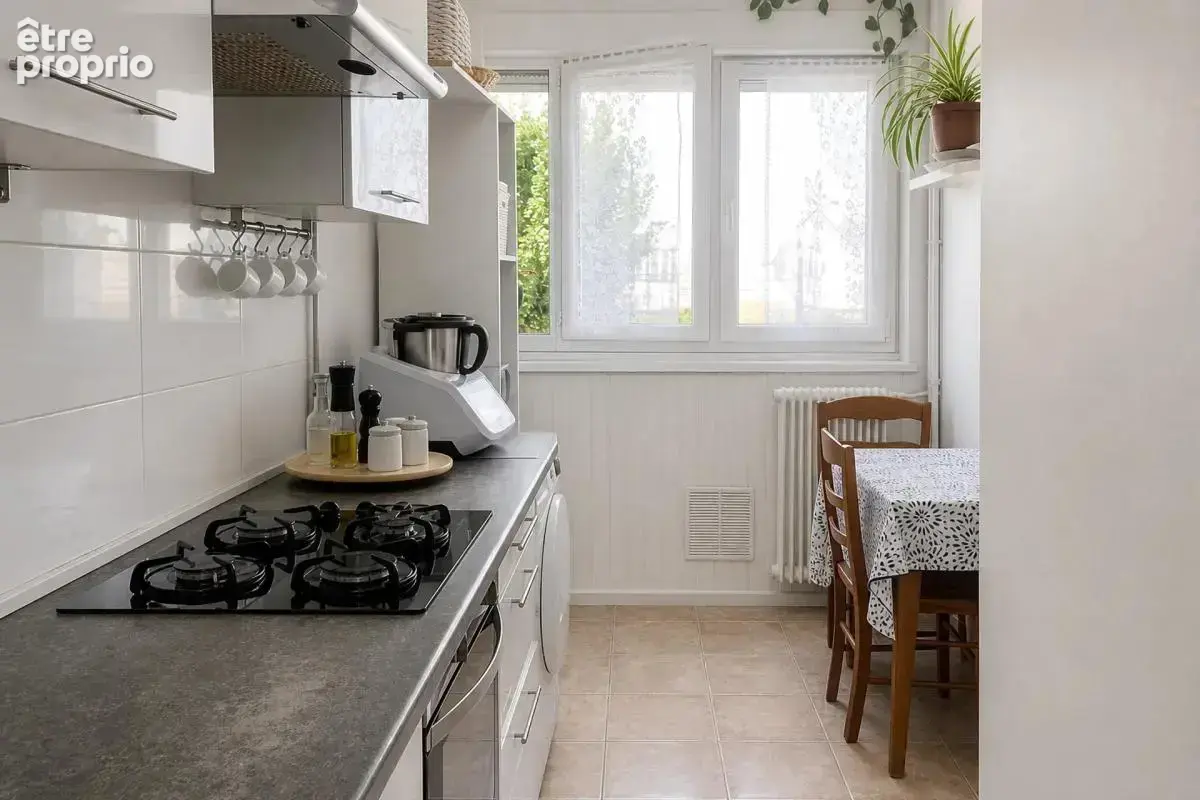 Appartement 4 pièces de 68 m² en vente à Romilly-sur-Seine - photo 1