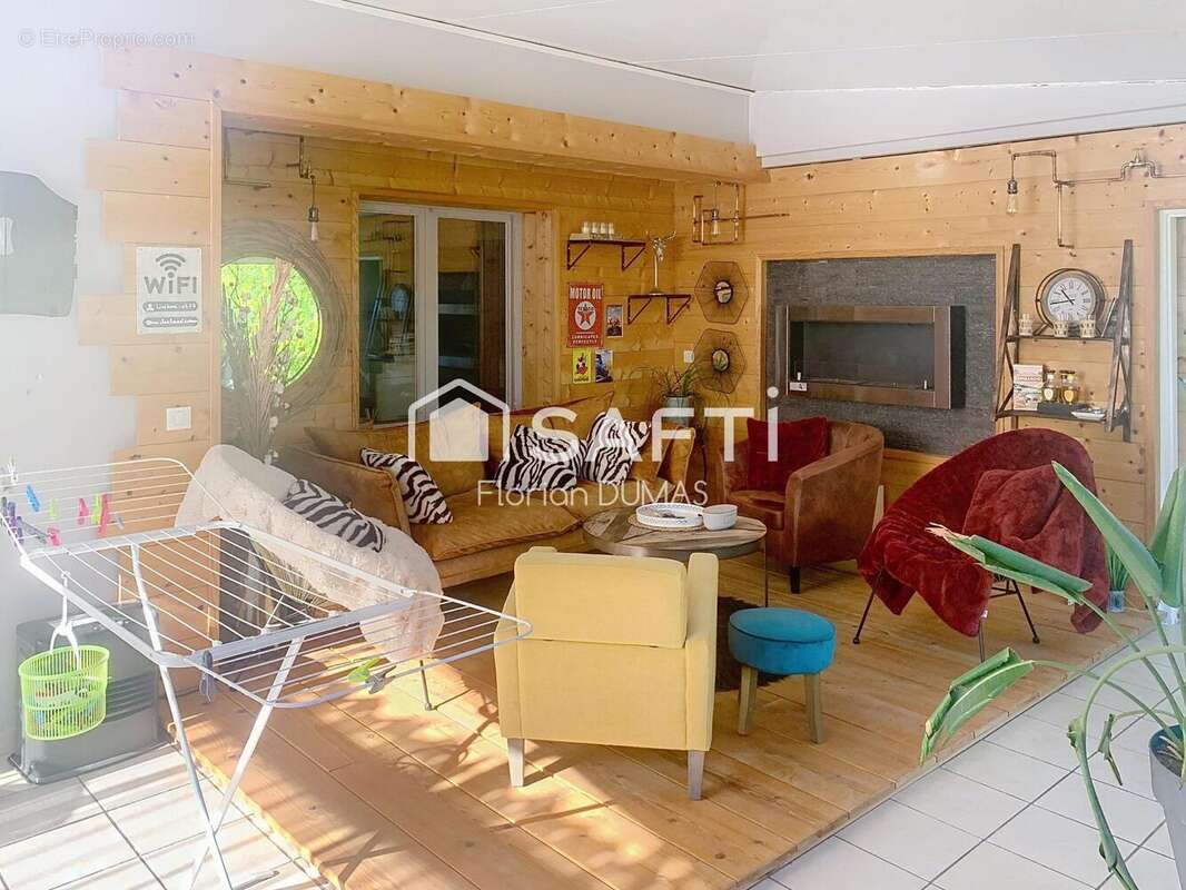 Photo 2 - Maison à ROMANS-SUR-ISERE