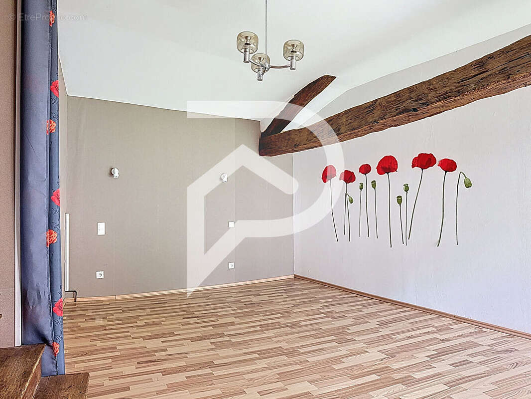 Maison 5 pièces 130 m2 à Montredon-Labessonnie - photo 6