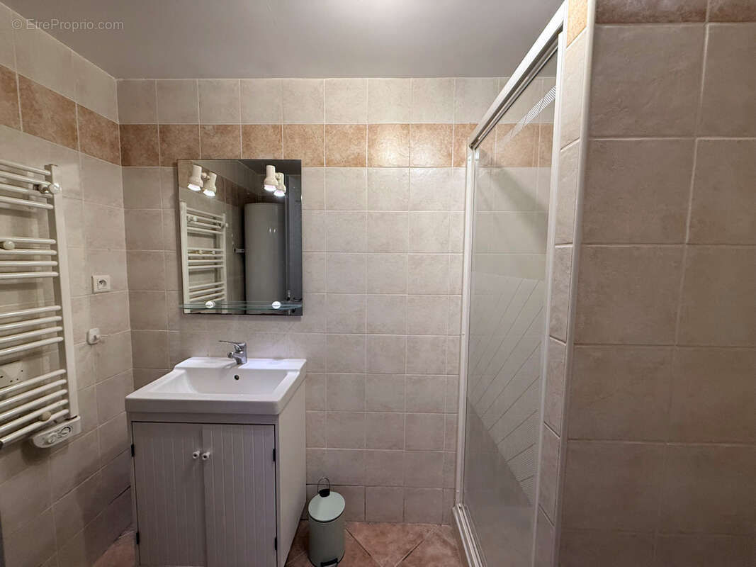 Appartement à LE ROVE