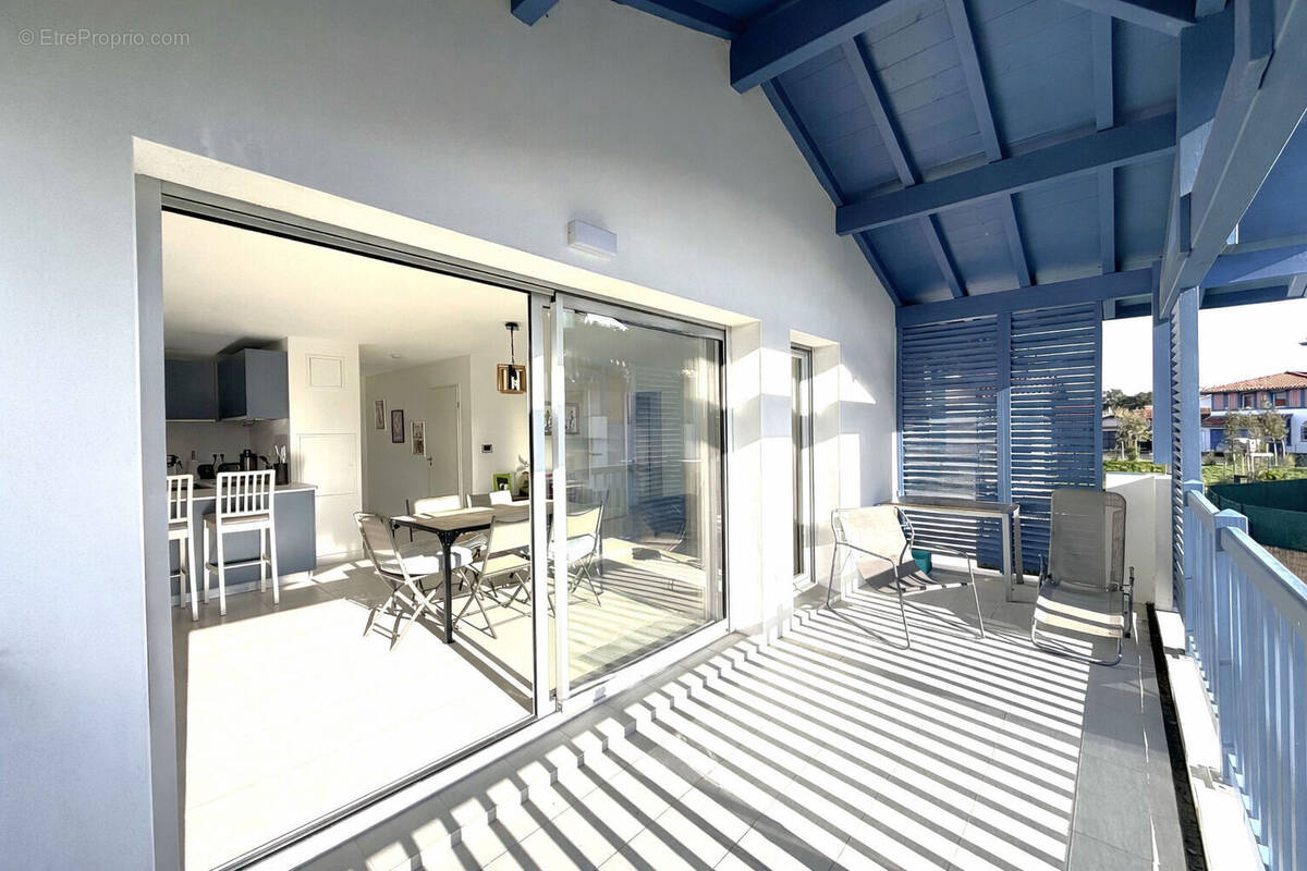 Appartement à TOSSE