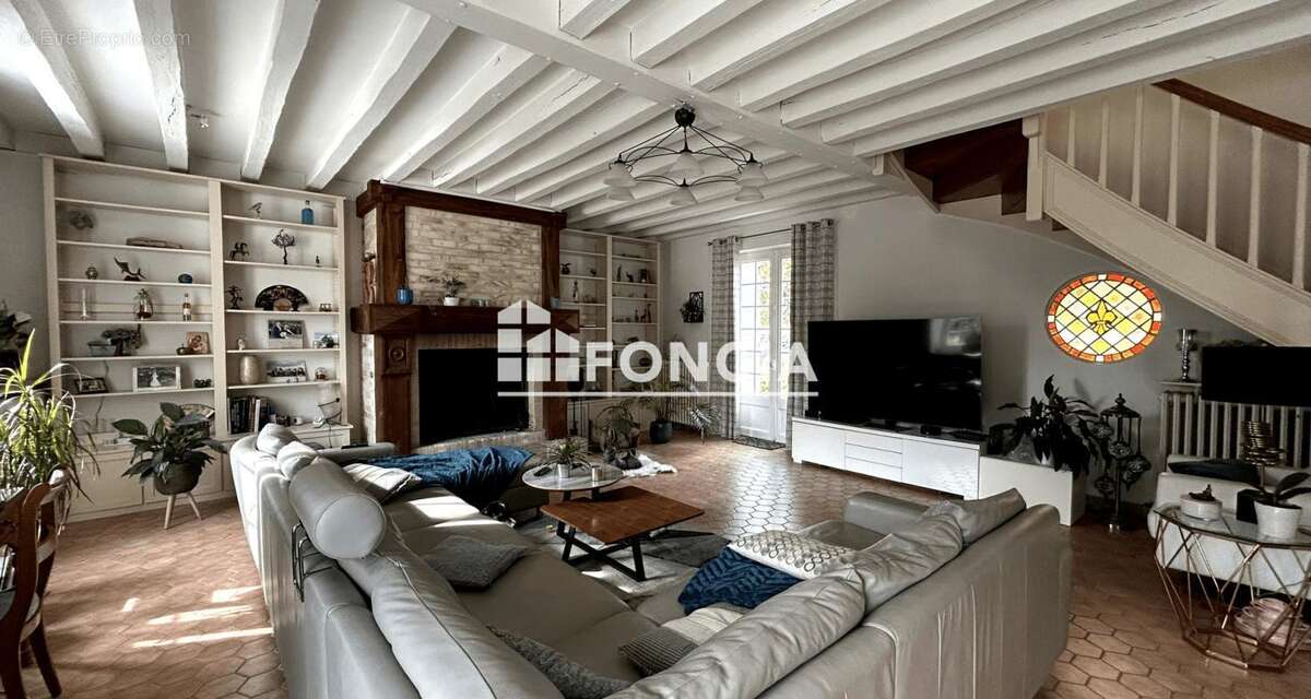 Maison à FRANCUEIL