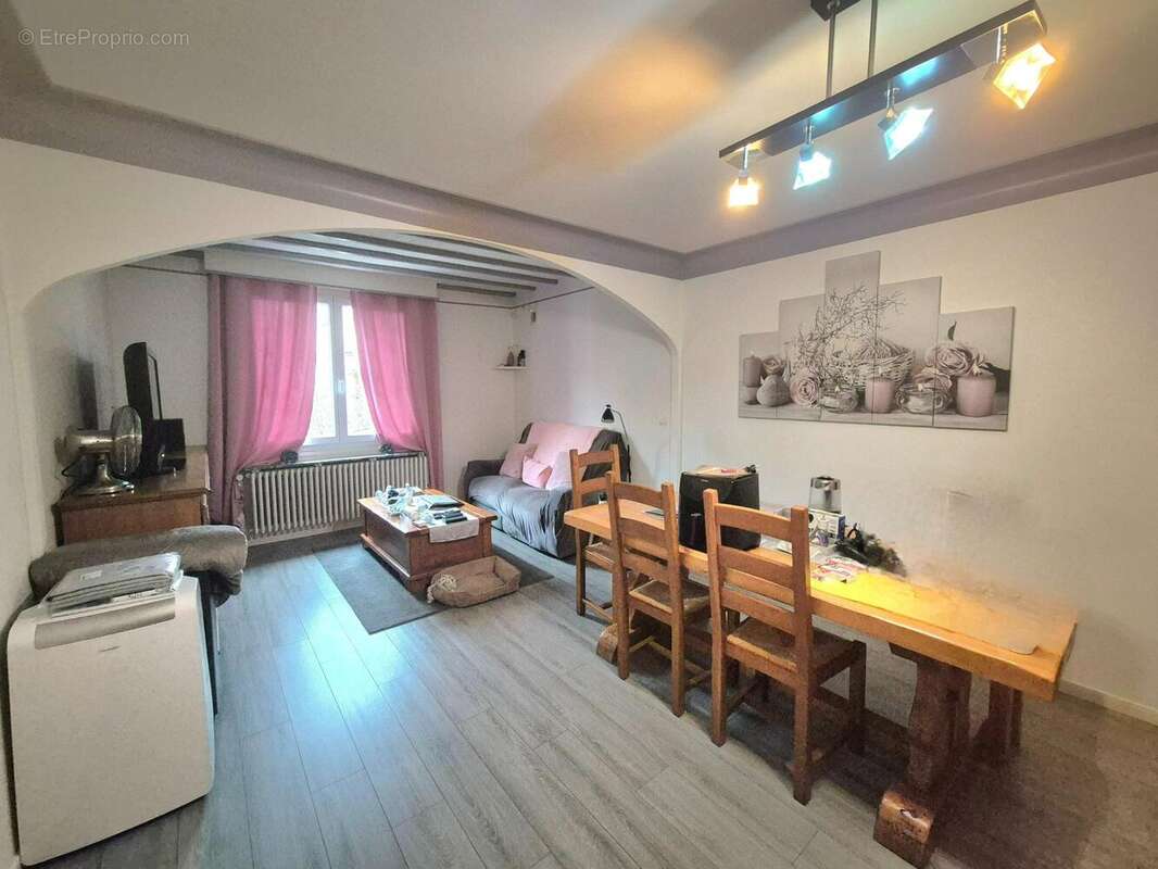 Photo 2 - Maison à MANTES-LA-VILLE