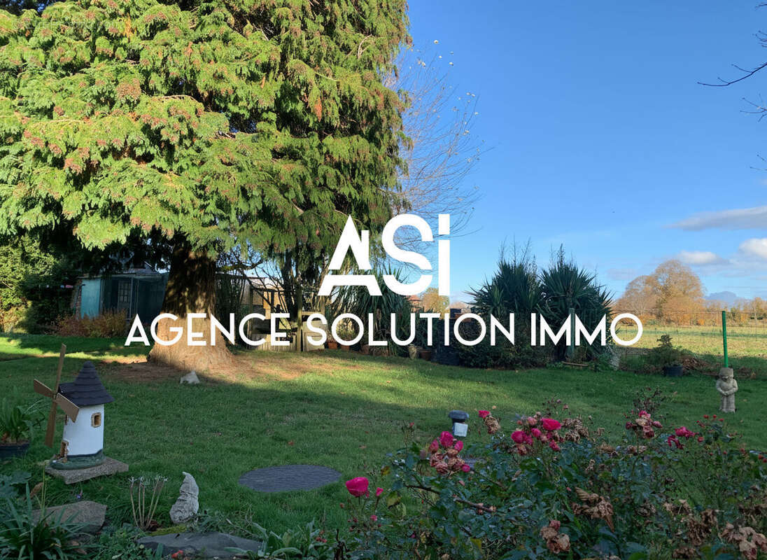 Maison à SAINT-AUBIN-FOSSE-LOUVAIN