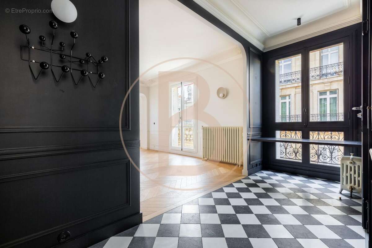 Photo 2 - Appartement à PARIS-16E