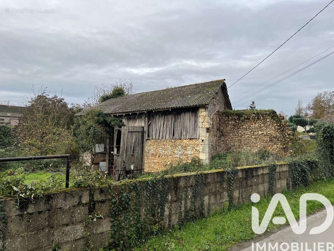 Photo 4 - Maison à COUHE