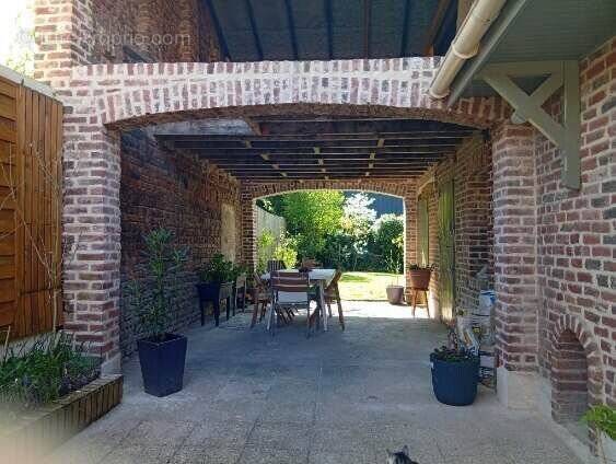 Maison à CAMPHIN-EN-CAREMBAULT