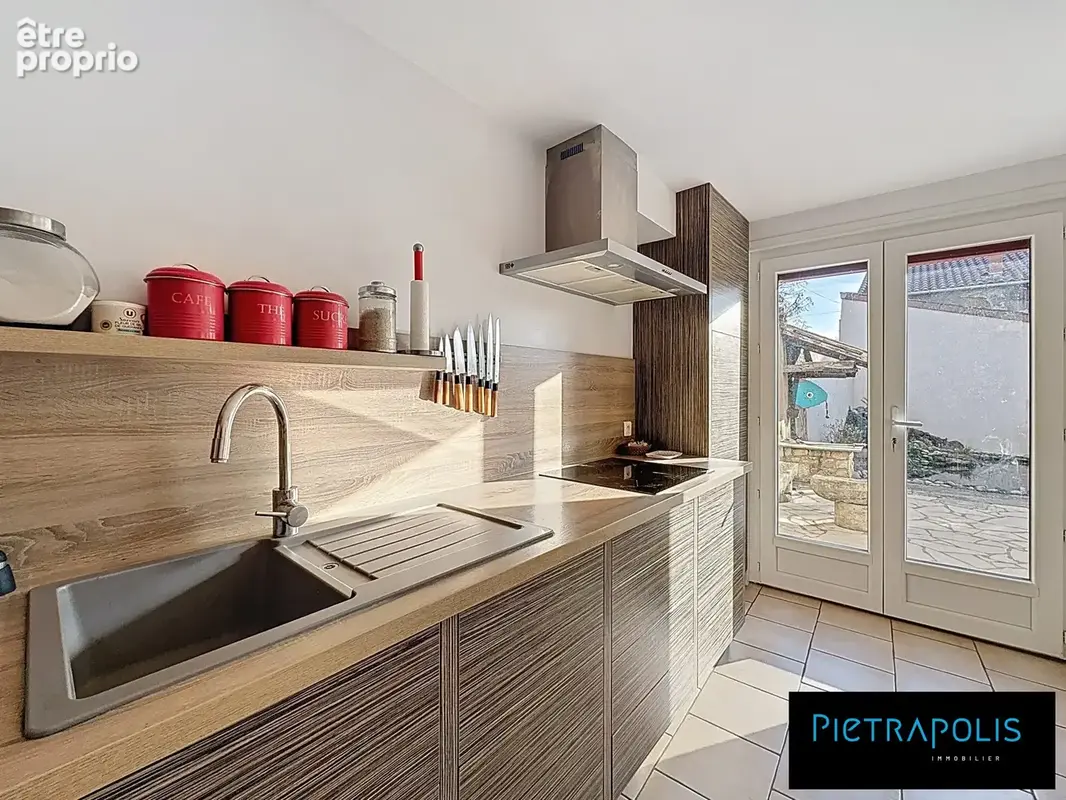 Maison 5 pièces 147 m² à vendre à Quincieux (69650) - photo 7