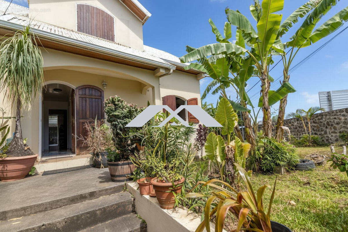 Maison à SAINT-JOSEPH