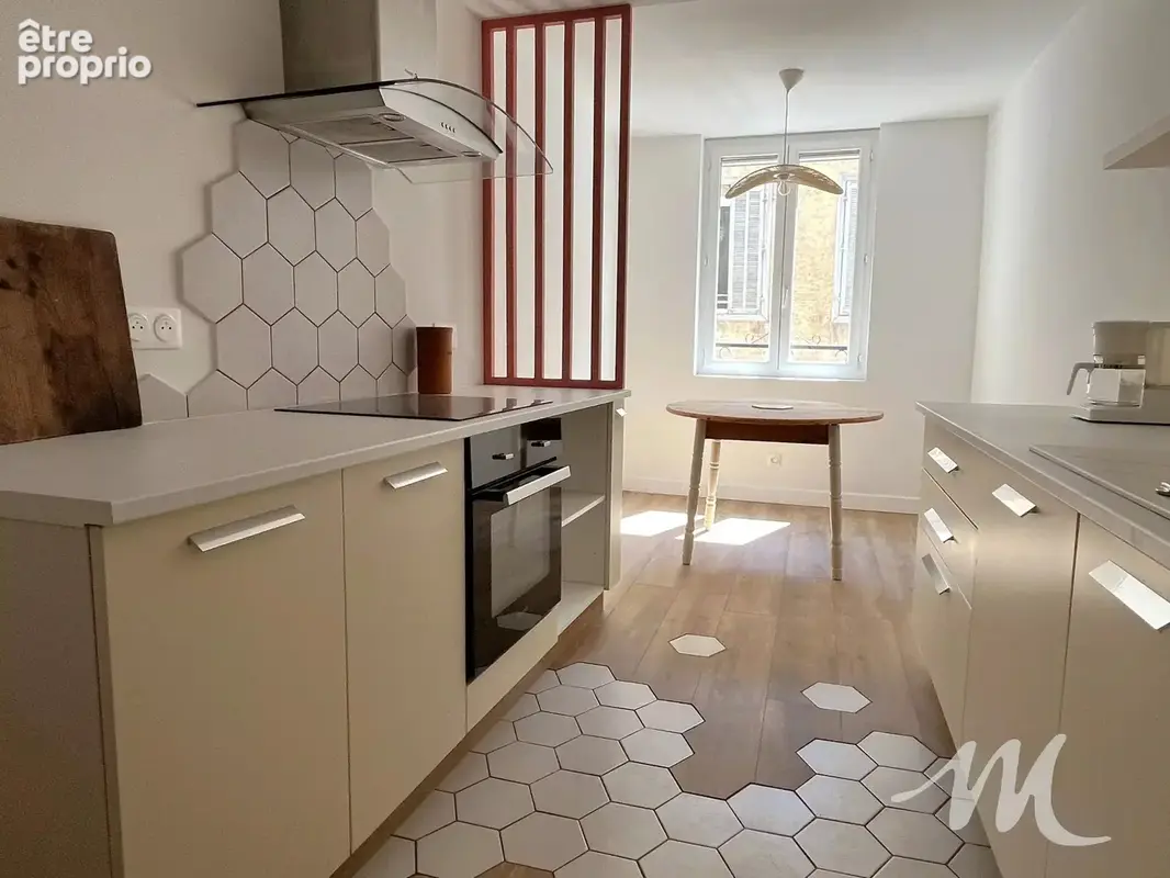 Magnifique triplex entièrement rénové d’environ 100 m² - photo 4