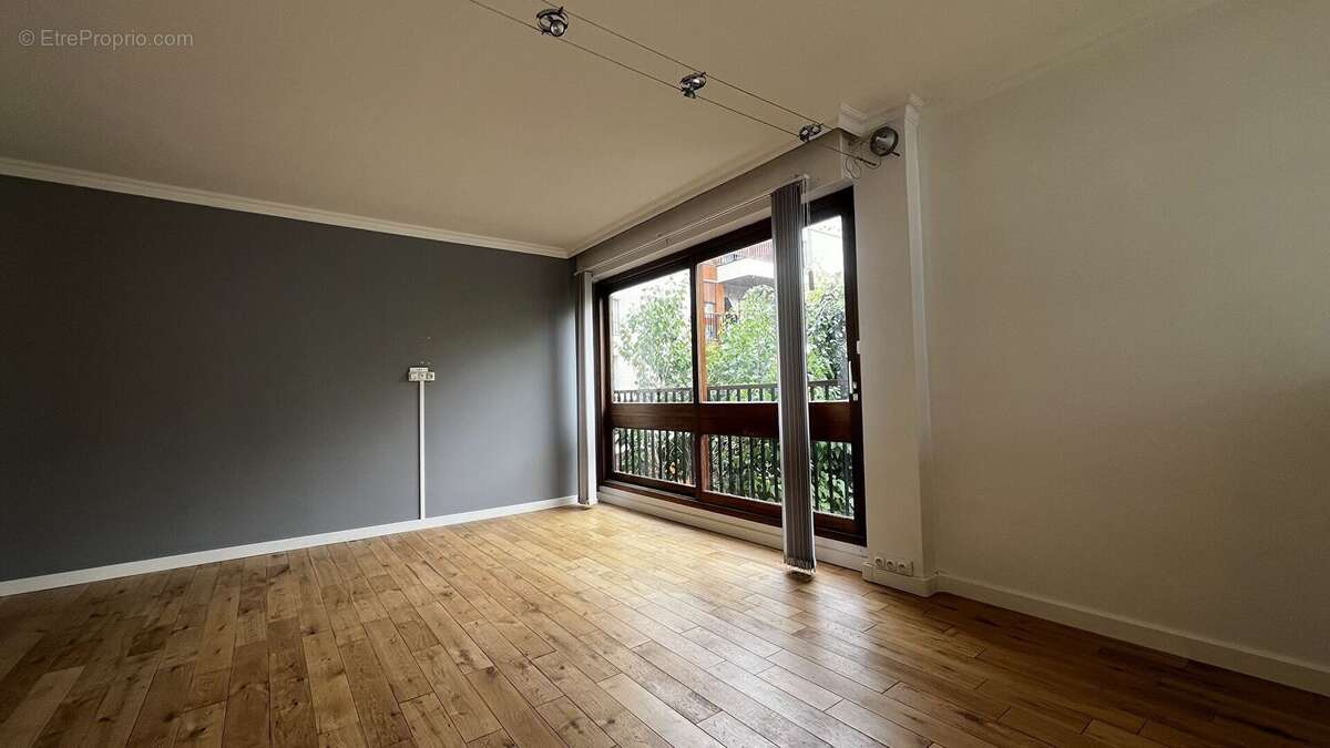 Appartement à LE CHESNAY